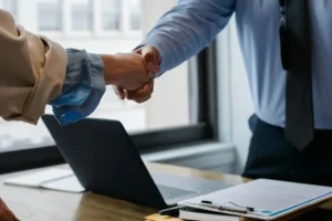 Українські Національні Новини (УНН)