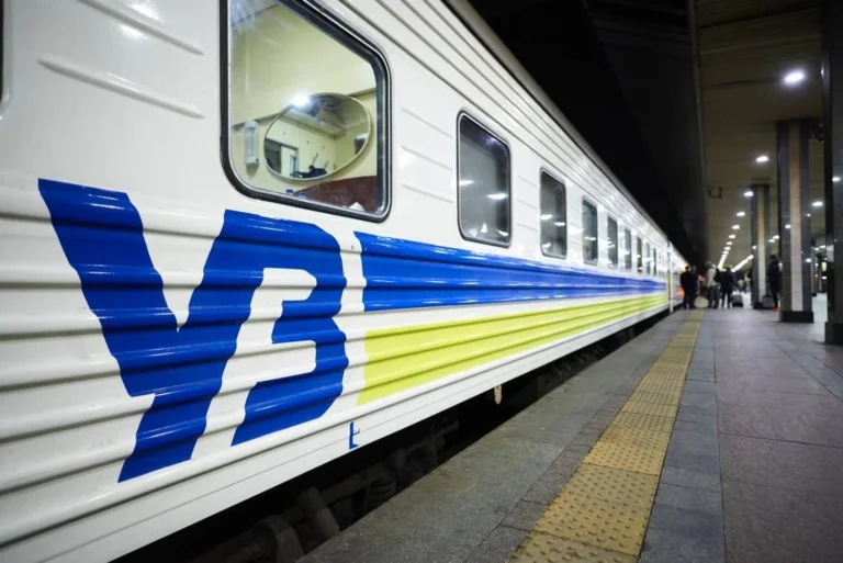 “4-5 запитів на одне місце”: в Укрзалізниці пояснили дефіцит квитків у піковий сезон