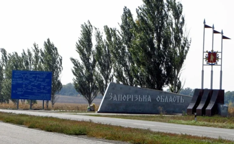 Авіаудар рф по Запорізькому району: 2 загиблих, 12 поранених