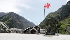 На грузинському КПП голодують уже 15 українців: вимагають зустрічі з консулом і пояснень затримання