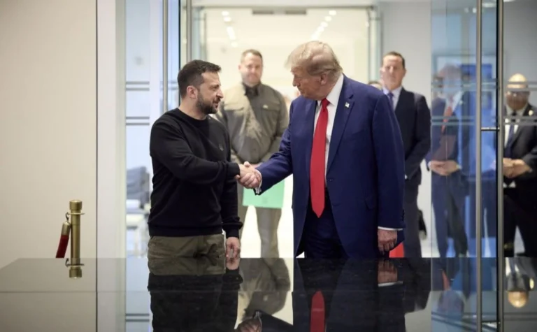 Трамп проведе розмову із Зеленським на тлі зустрічі посланця Білого дому з путіним – ЗМІ