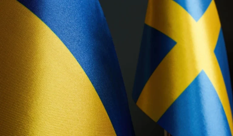 Швеція підтримує чесне та надійне закінчення війни – Зеленський про розмову з прем’єром Швеції