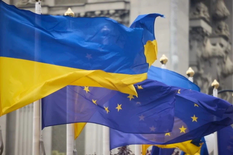 ЄС перерахував Україні понад €10 млрд від заморожених активів рф – ЗМІ