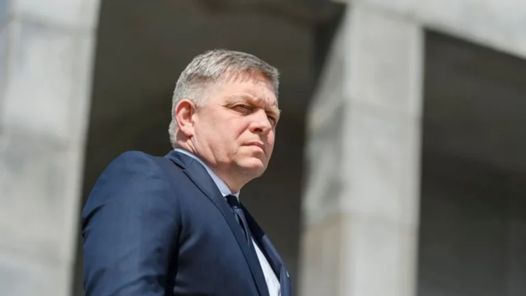 Фіцо заявив про спроби зірвати зустріч Трампа-путіна у Будапешті