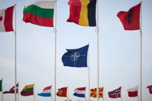 Голова Військового комітету НАТО про розміщення контингенту в Україні: не обговорювали це в Альянсі