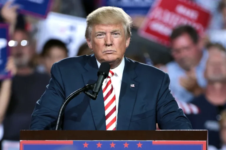 Ми нагадаємо про це: Зеленський про дедлайн Трампа для рф