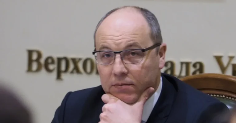 Чи стежили за Парубієм перед вбивством – в поліції відповіли