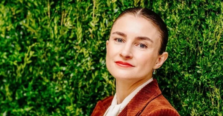 Vogue США має нову керівницю: 39-річна Хлоя Малль замінила Анну Вінтур
