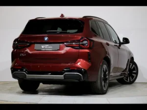 BMW презентує електромобілі з