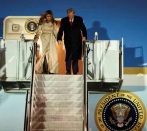 Трамп разом з дружиною Меланією прибули до Великої Британії (відео)
