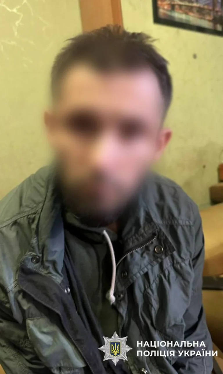 У Києві чоловік зґвалтував 7-річну дівчинку та зняв це на відео