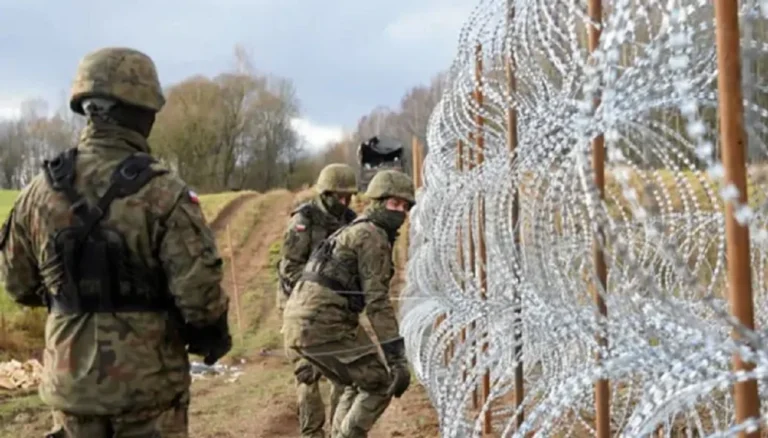 Польща залучає армію для охорони кордонів з Німеччиною та Литвою