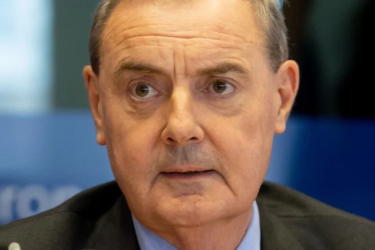 Представник ЄС щодо санкцій: ми на межі потенційного великого конфлікту і не готові до його вирішення