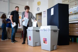 Вибори у Чехії: голосування завершилося, розпочинається підрахунок голосів