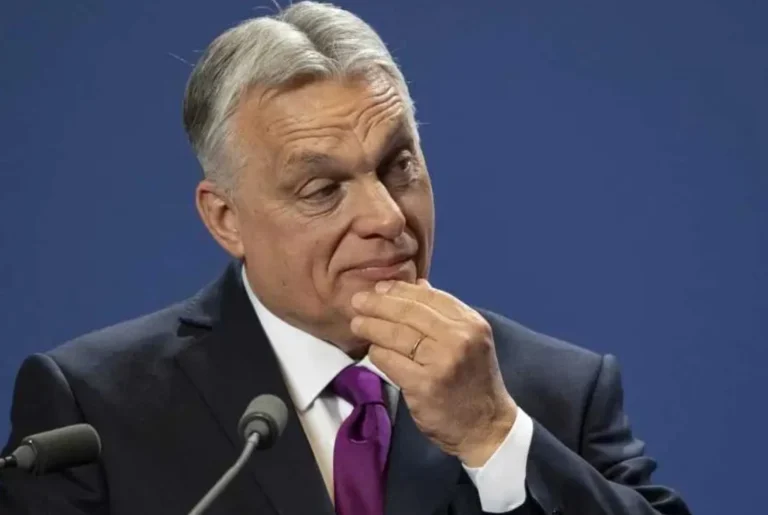 Шукає “миролюбних угорців”: Орбан розпочав кампанію зі збору підписів проти “воєнних планів Брюсселя”