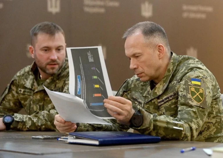 Сирський зустрівся із капеланами: Представлено Доктрину задоволення духовно-релігійних потреб військовослужбовців