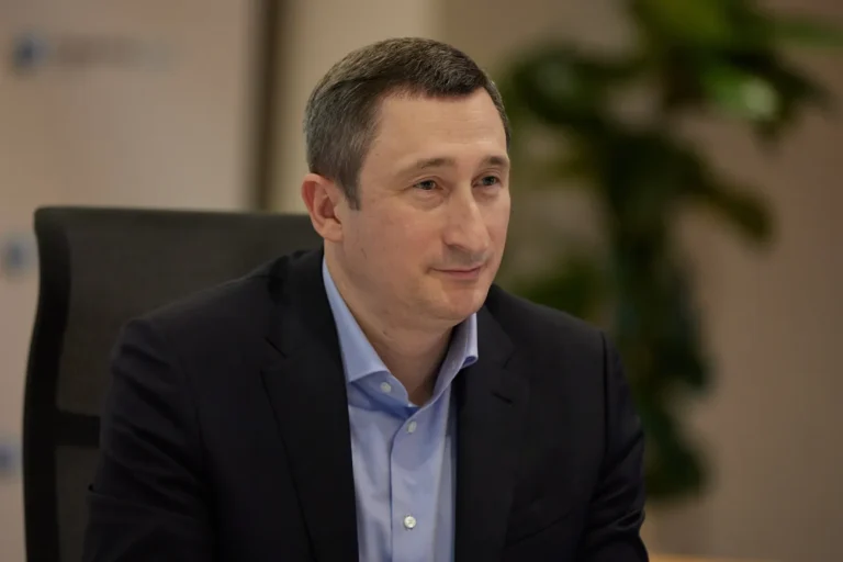 Операція “Мідас”: правоохоронці задокументували передачу коштів Чернишову