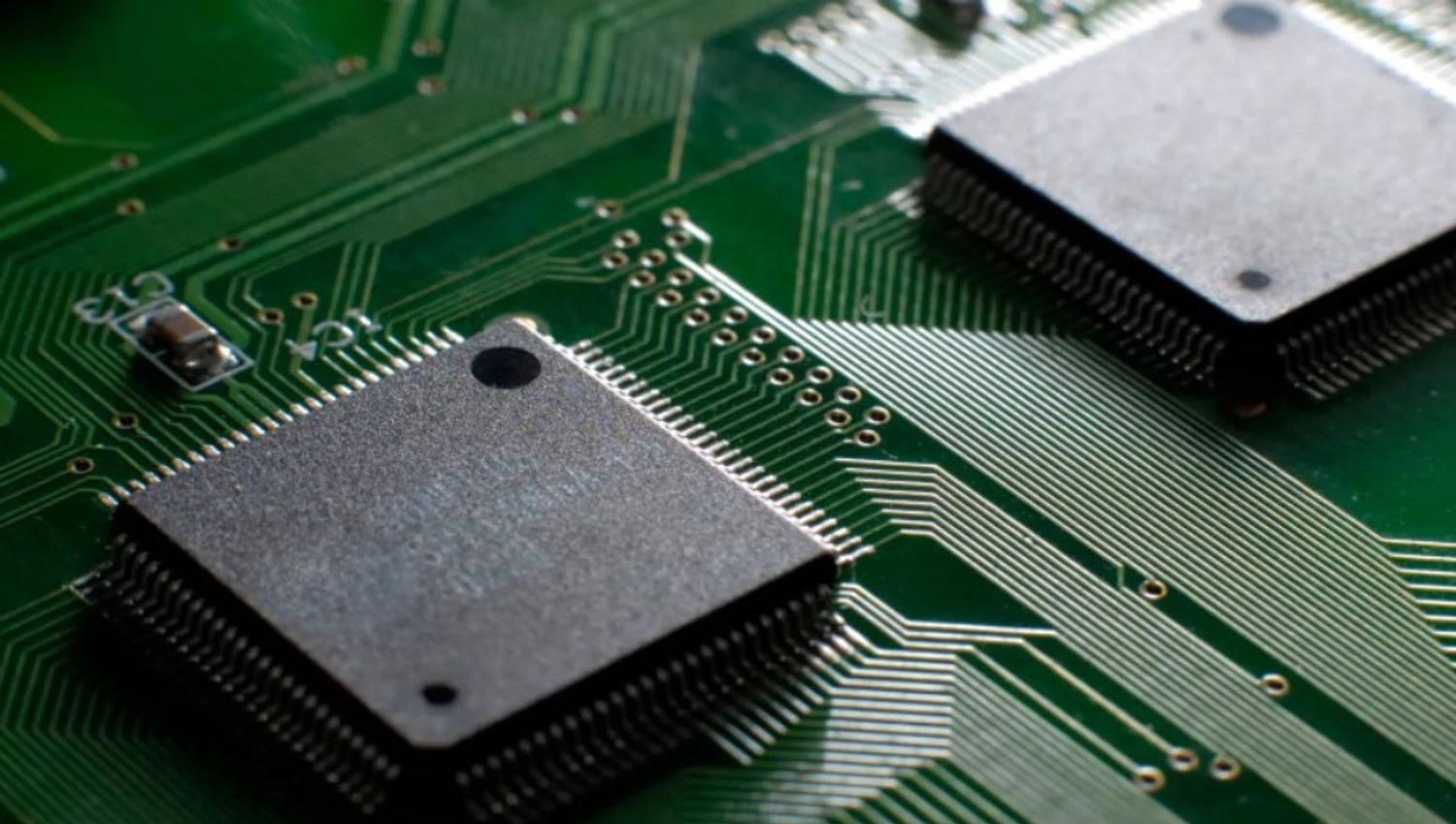 Суперечка КНР та Нідерланідів з приводу чіпів: китайський підрозділ Nexperia заявив про наявність