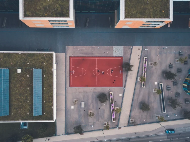 Будівництво ЖК зросло на 9%, але здача квартир в експлуатацію впала – експертка