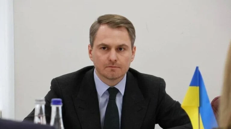 Сотні постраждалих і лише 12 найсуворіших вироків: Генпрокурор Кравченко закликав нардепів підтримати довічне ув’язнення за злочини проти дітей