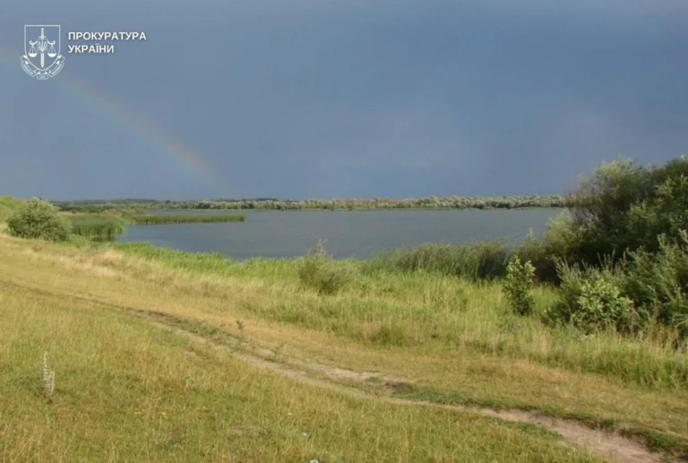 Суд на Львівщині повернув державі 667 га земель водного фонду, які роками використовувалися без жодних законних підстав.