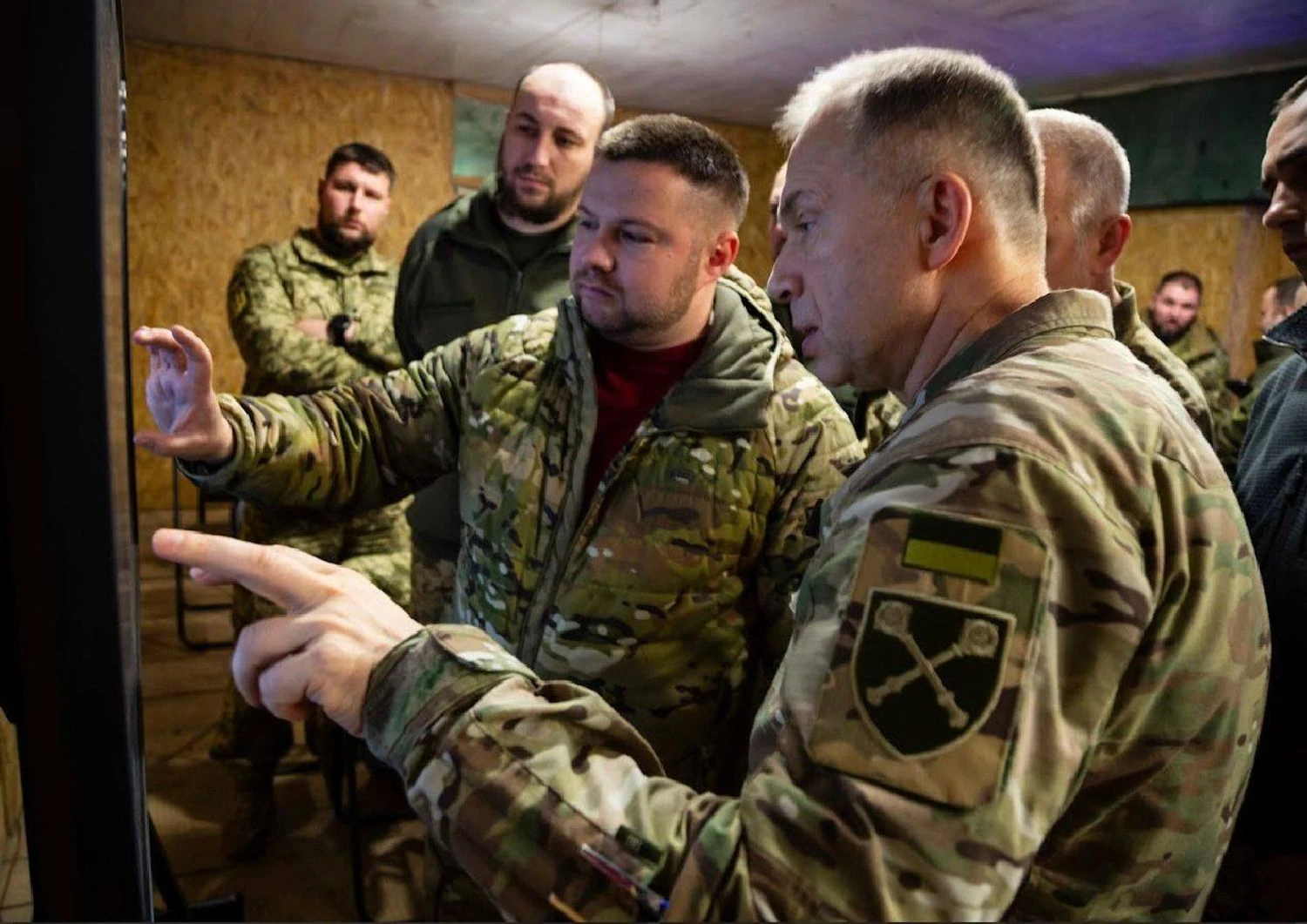 У Покровську за тиждень проведено пошук та знищення противника на території близько 11,5 кв. км - Сирський