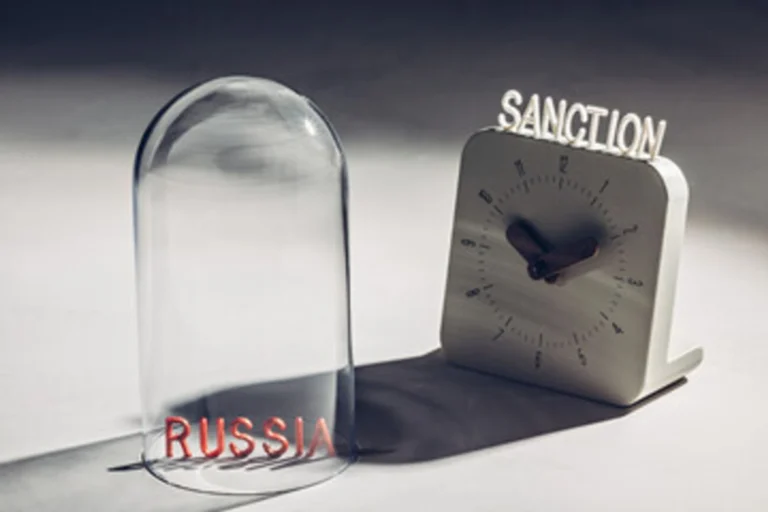 Міжнародні резерви росії скоротилися на 5 млрд доларів за тиждень – СЗР