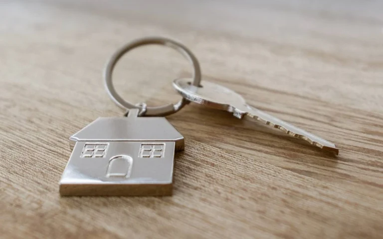 Понад 2 млн гривень на житло для ВПО з окупованих територій: хто саме з переселенців може оформити ваучер