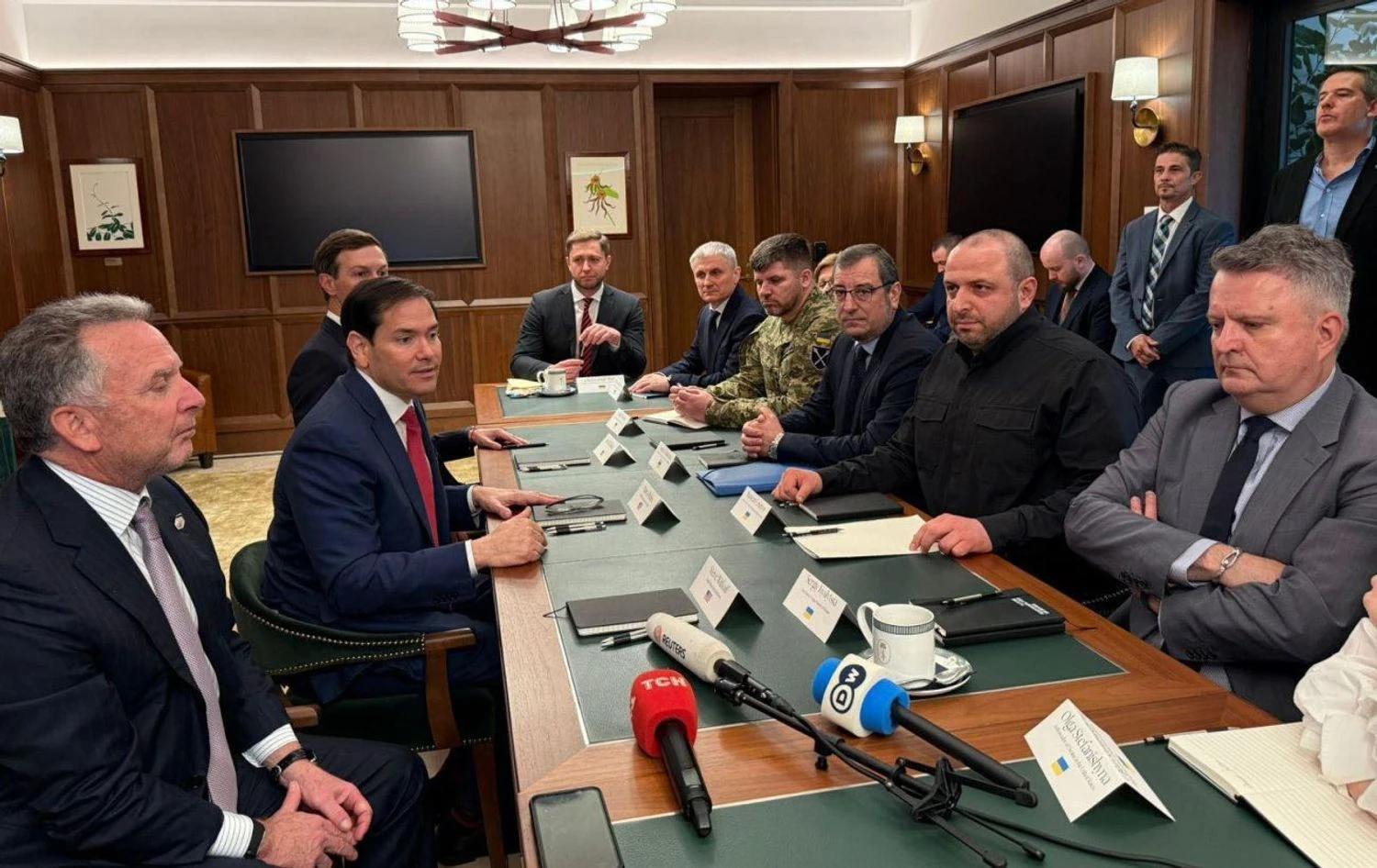 Переговори США та України щодо