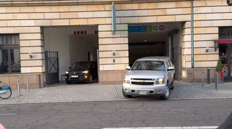 Віткофф та Кушнер покинули канцелярію Мерца і вирушили на зустріч із Зеленським