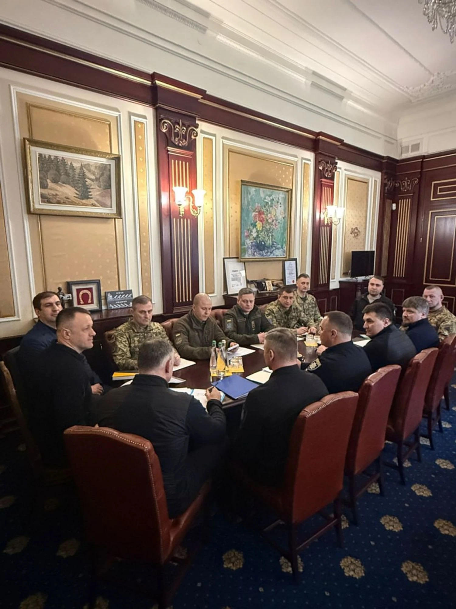 Готуються рішення щодо корупції в ТЦК і СЗЧ у військах: Буданов провів нараду з військовим командуванням та правоохоронцями 