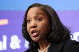 Верховний суд США перевірить законність втручання Трампа у роботу ФРС