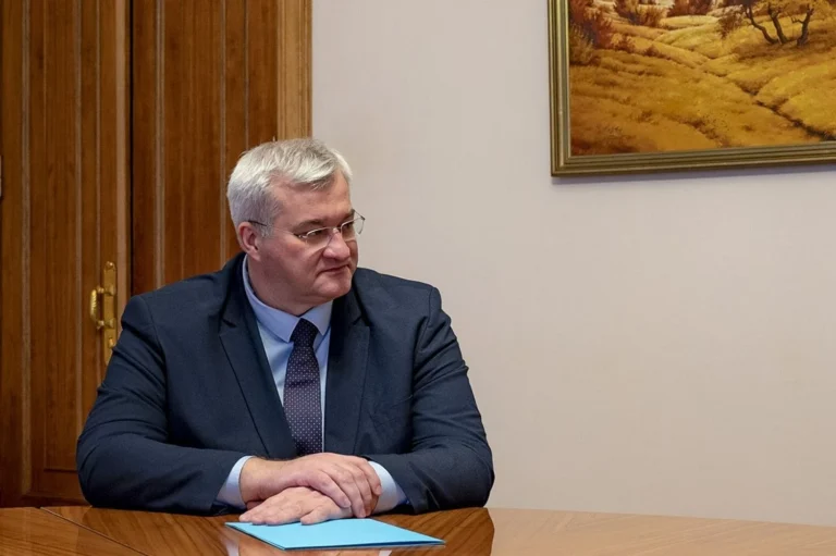 Сибіга після атаки рф обговорив з Каллас посилення тиску на росію: збирається узгодити зусилля на Раді ЄС