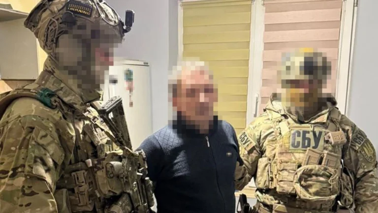 Збирали дані про наслідки удару “Орєшніком”: на заході України затримали агентів російської розвідки