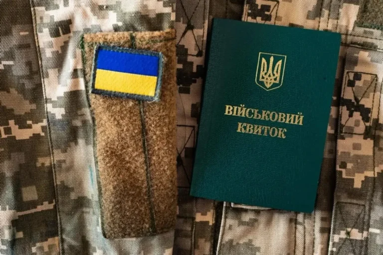 На Чернігівщині викрили посадовця ТЦК, який за хабарі впливав на рішення ВЛК – ДБР