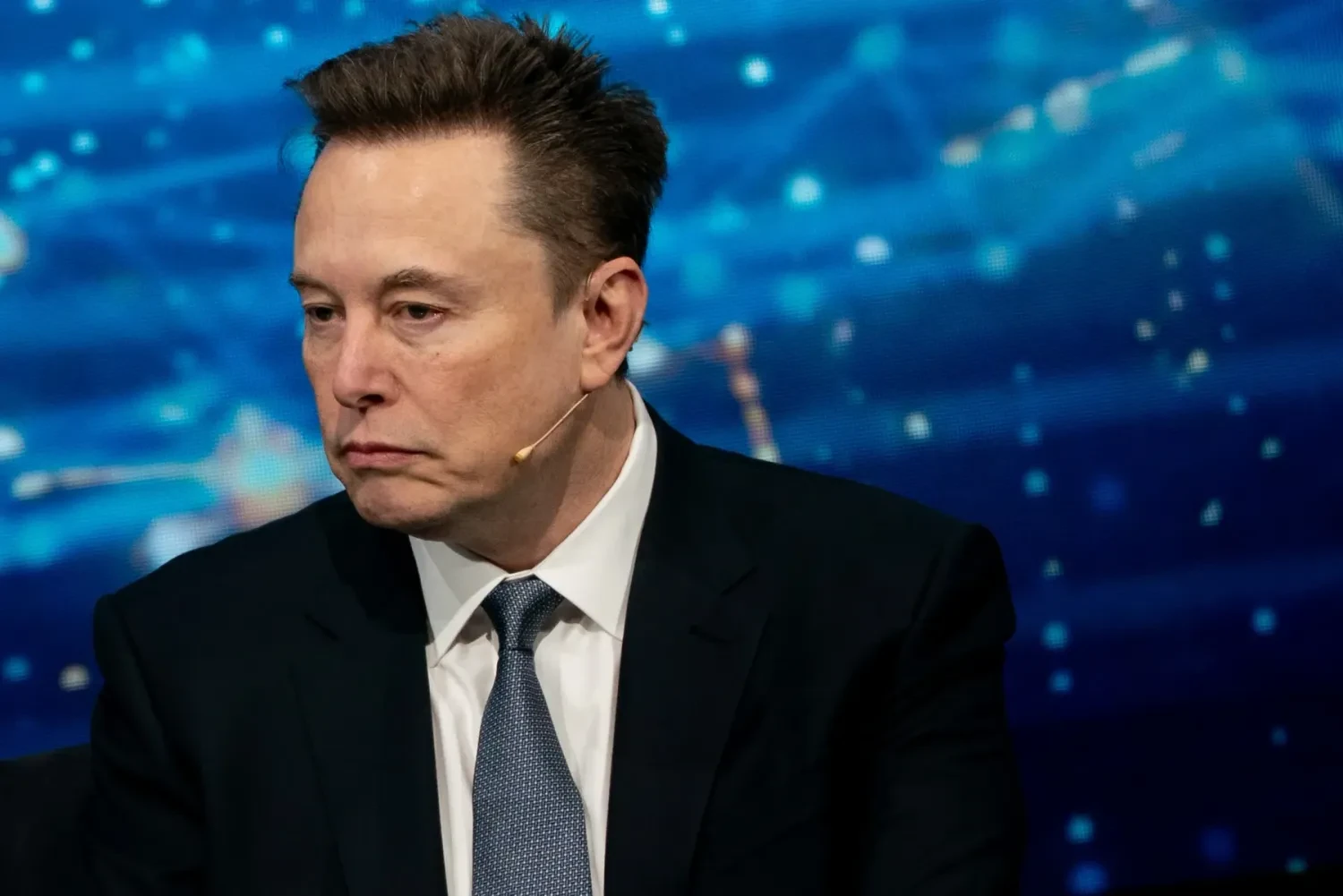 Сікорський закликав Маска обмежити Starlink для росіян: той вибухнув образами