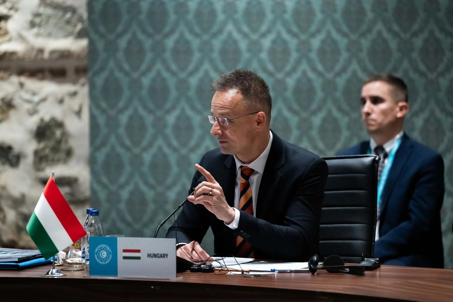 Сійярто визнав, що Угорщина перепона для членства України у ЄС