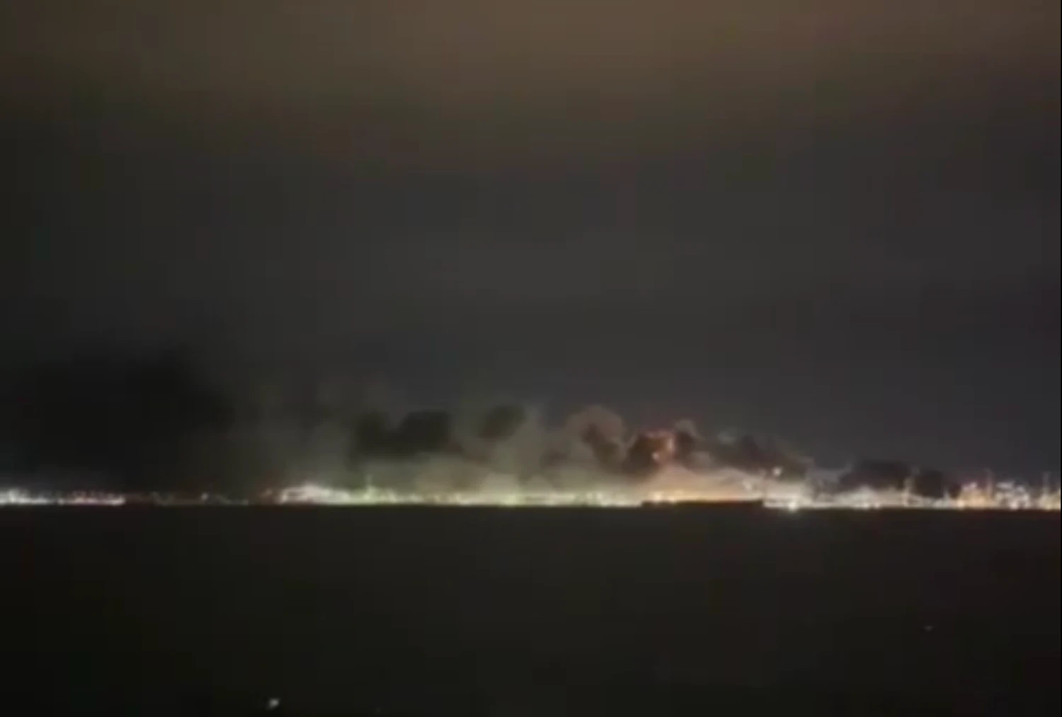 На нафтопереробному заводі Tüpraş İzmit поблизу Стамбула стався вибух