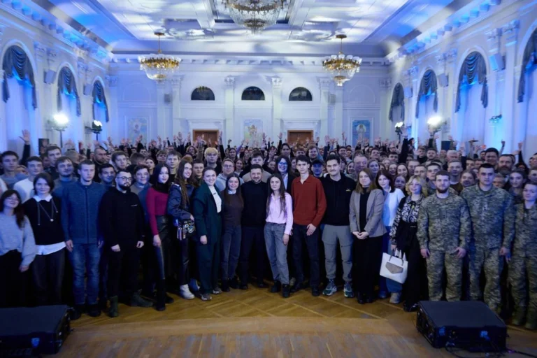 Зеленський присвоїв держуніверситету “Київський авіаційний інститут” статус національного