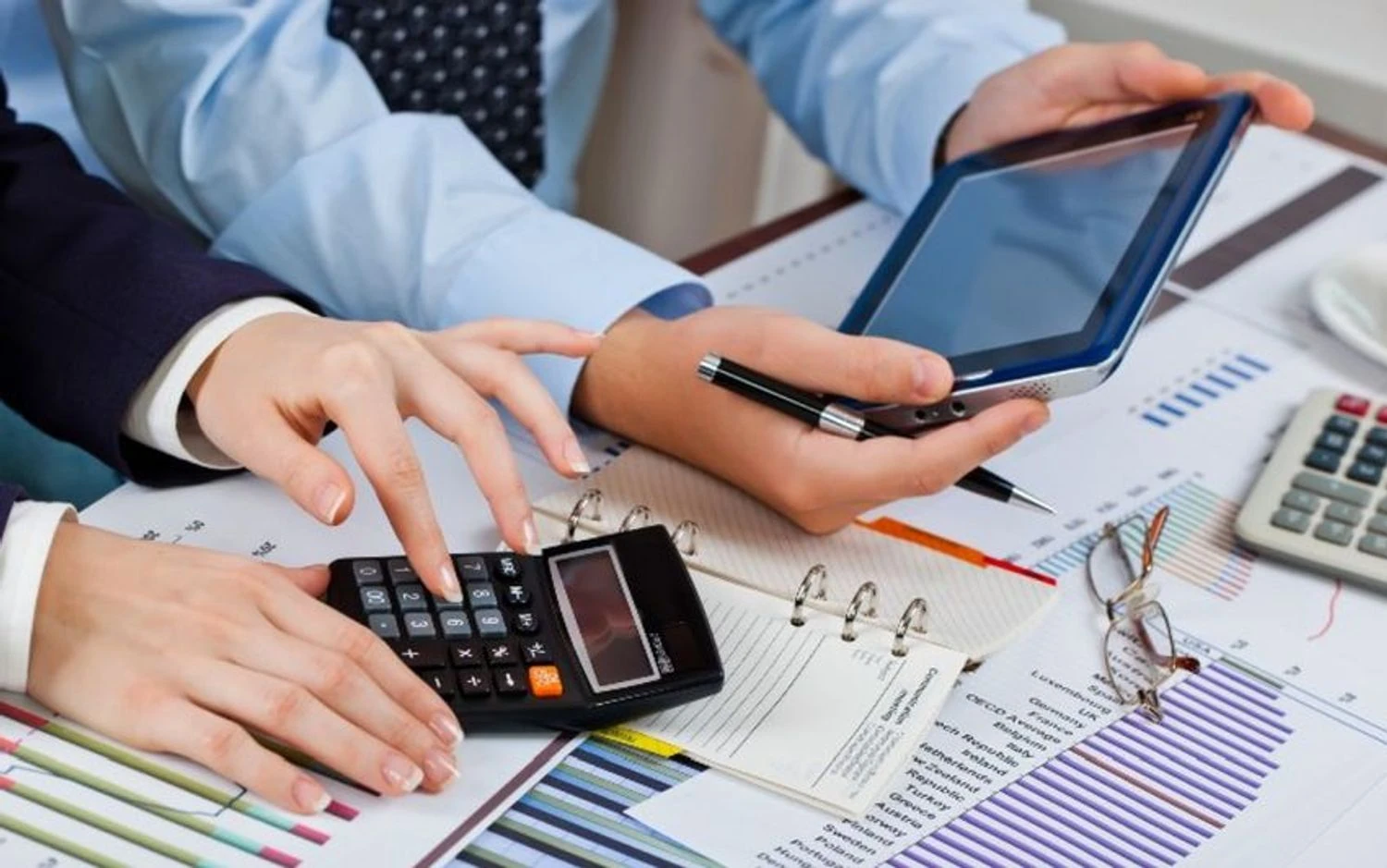 Скорочення робочих графіків та виробництва: як український бізнес виживає в умовах відключень електроенергії