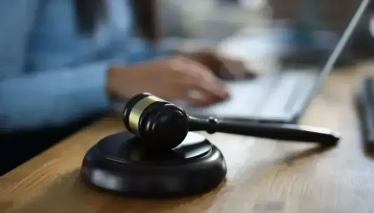 Шість годин катували кримчанина, вибиваючи “зізнання” – справу двох співробітників фсб рф передали до суду