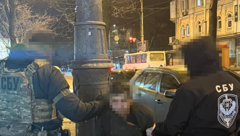 Коригував ракетні удари по Одесі для фсб – СБУ затримала “крота” в ДПСУ