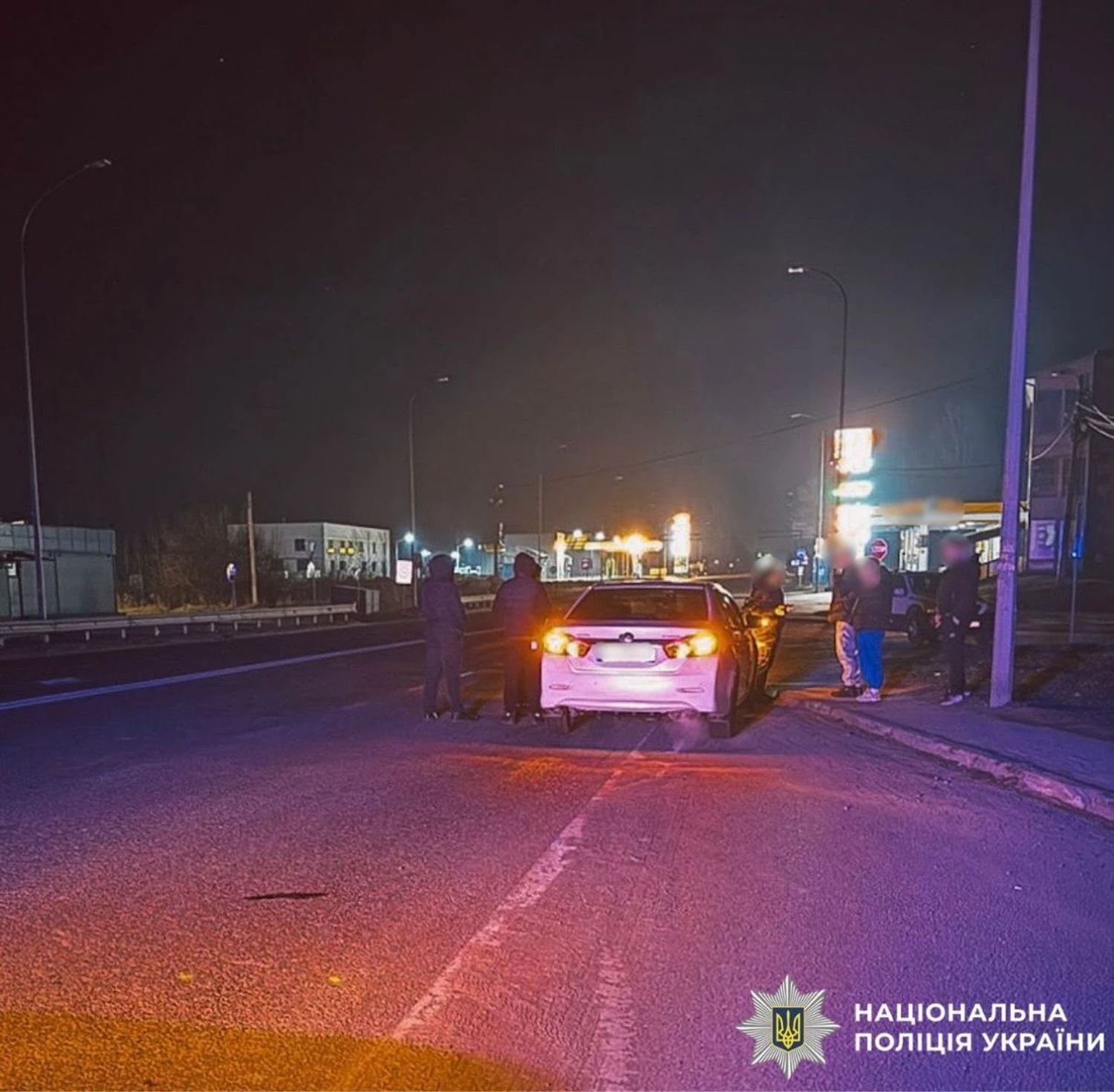 Під Києвом сталася ДТП за участю поліцейського - Toyota збила 20-річну дівчину на переході