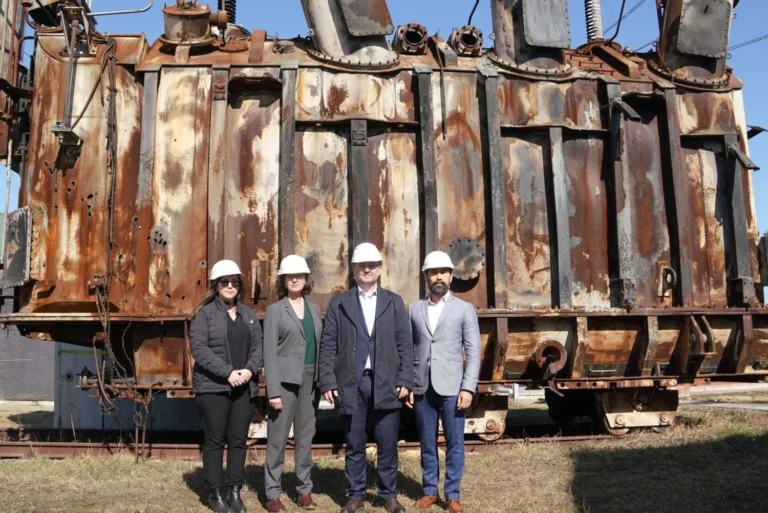 Делегація США оглянула зруйновану підстанцію – Укренерго озвучило суми допомоги