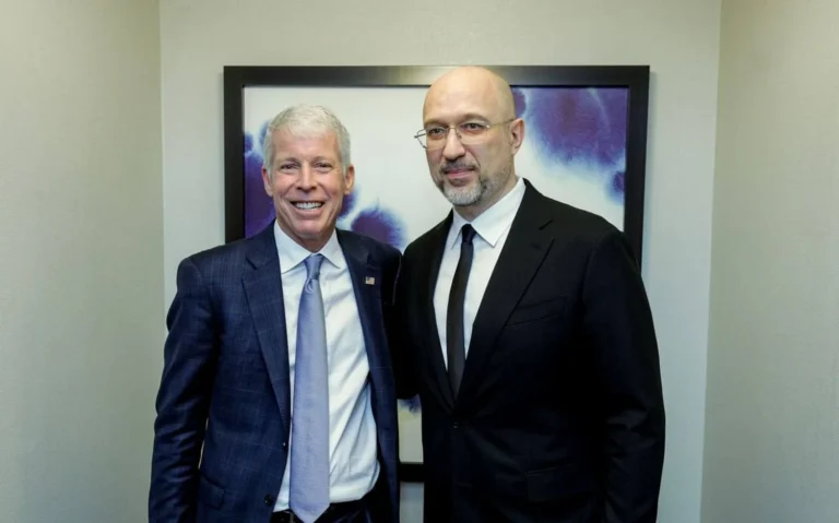 Шмигаль зустрівся з міністром енергетики США – обговорили кредит на 1,4 млрд доларів для України