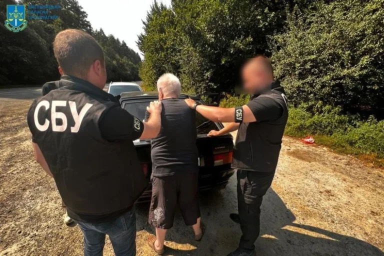 Пенсіонер з Хмельниччини отримав 15 років тюрми за співпрацю з фсб