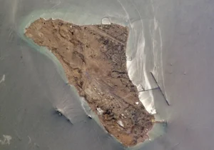 США атакували десятки іранських військових об