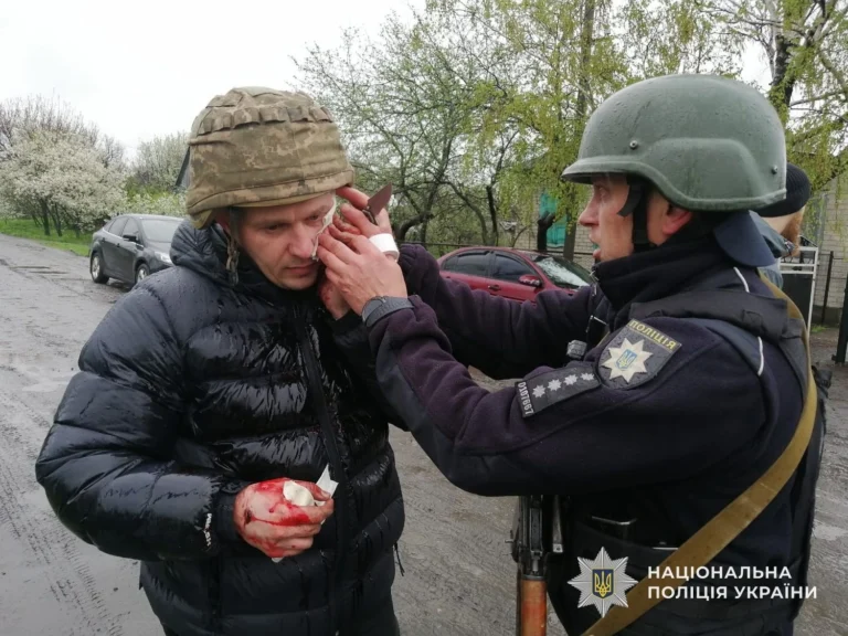 На Дніпровщині чоловік підірвав гранату під час затримання, поранено 5 поліцейських