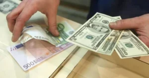 Курс валют на 7 травня: долар впав до 43,85 гривні, євро та злотий зросли