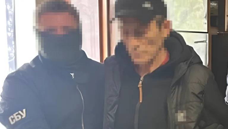Коригував удари рф по півночі України. СБУ затримала “крота” в Силах оборони